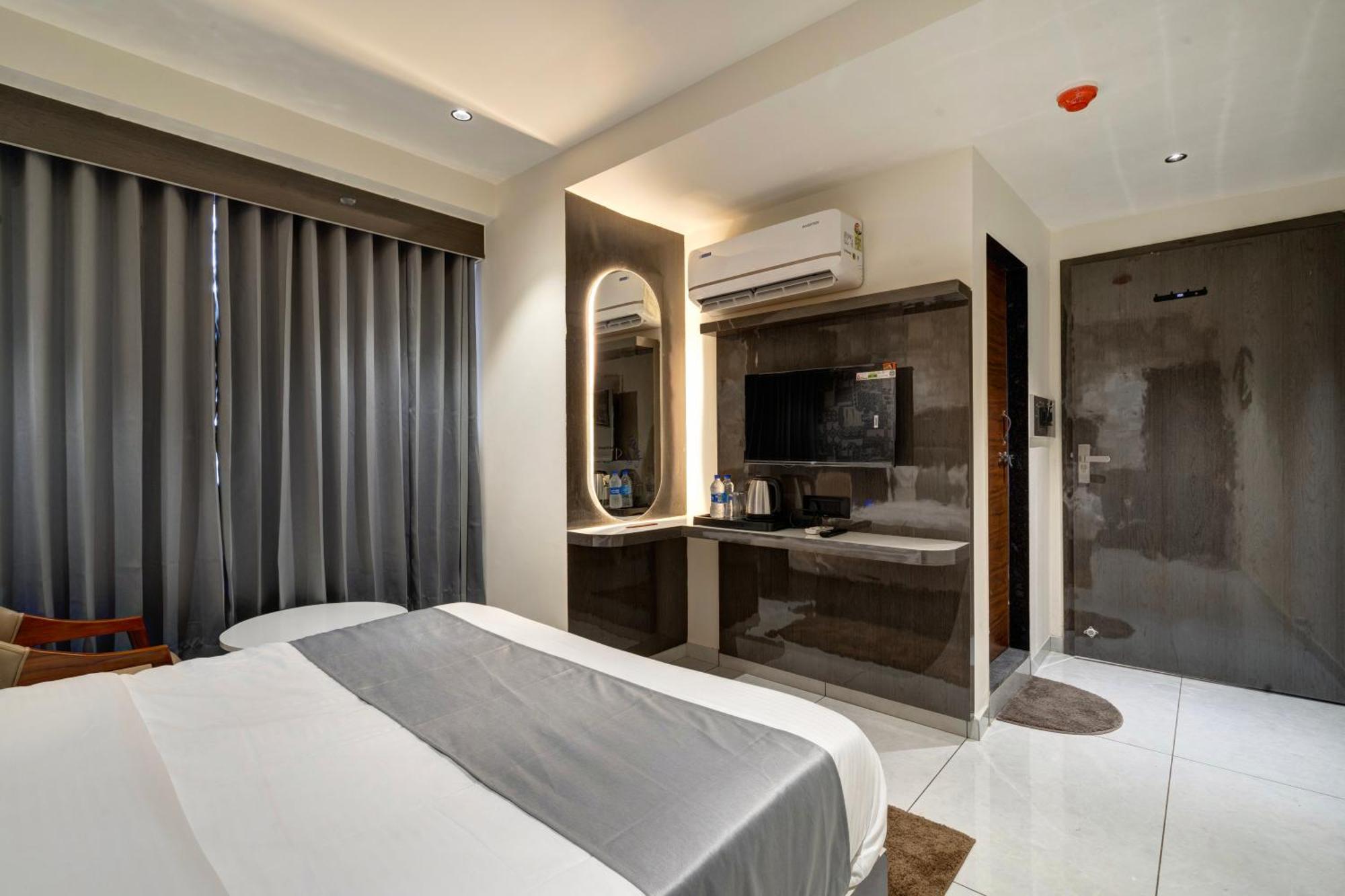 Hotel Shrimad Villa Gandhinagar Exterior foto
